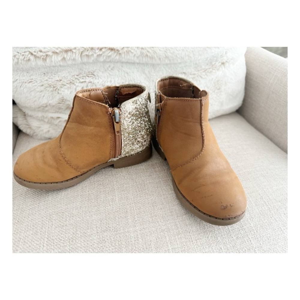 Oshkosh Bootie’s
